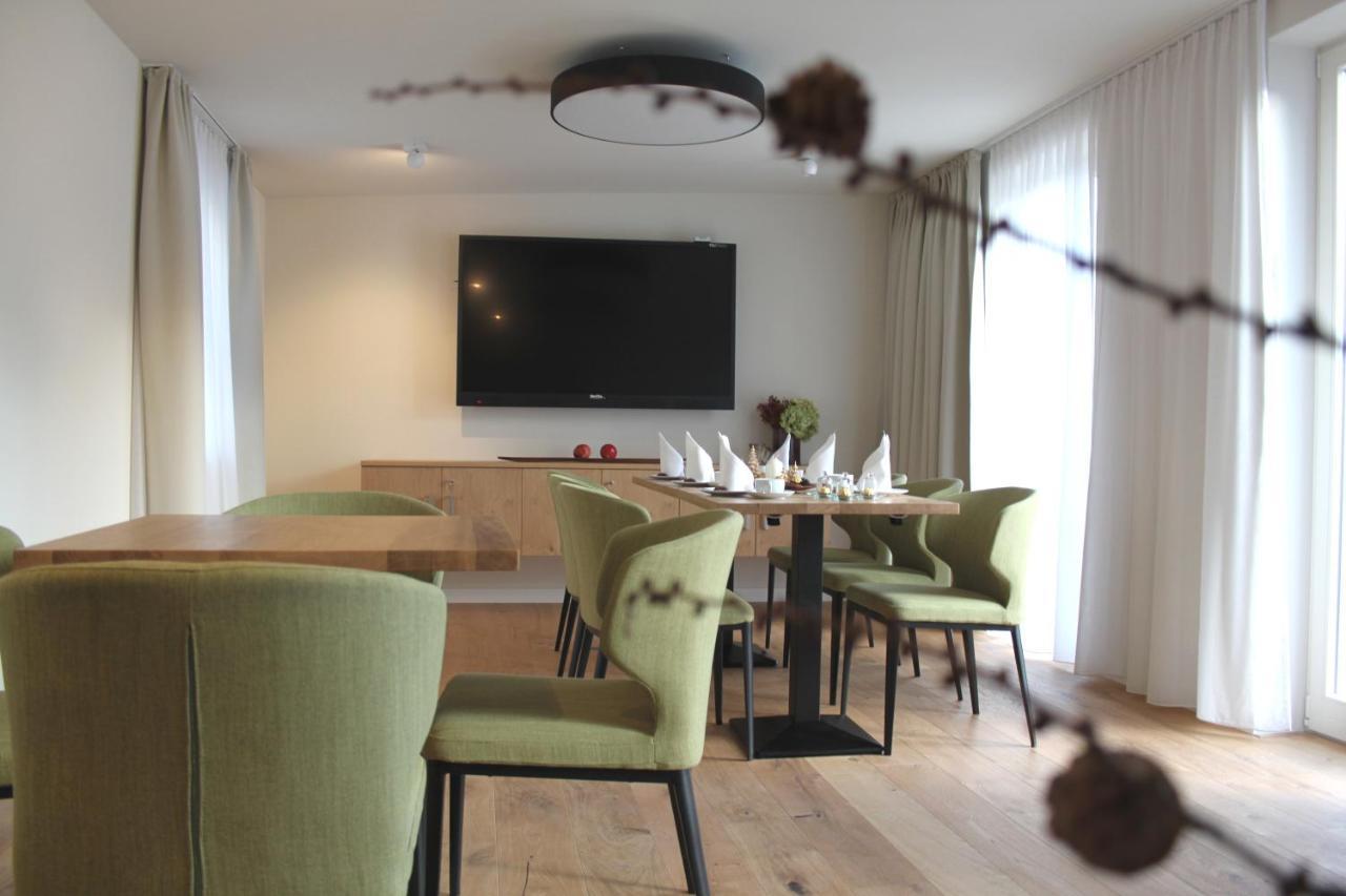 Boutique Hotel Gruener Zweig Schlettau Экстерьер фото