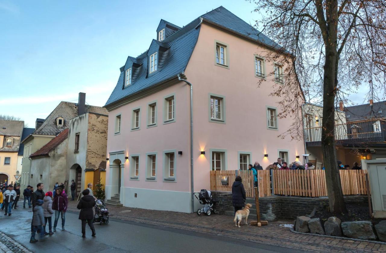 Boutique Hotel Gruener Zweig Schlettau Экстерьер фото