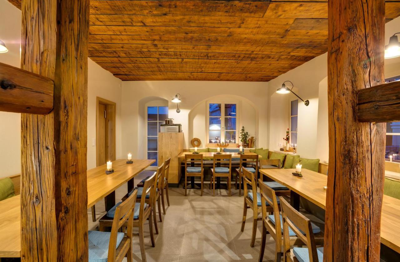 Boutique Hotel Gruener Zweig Schlettau Экстерьер фото